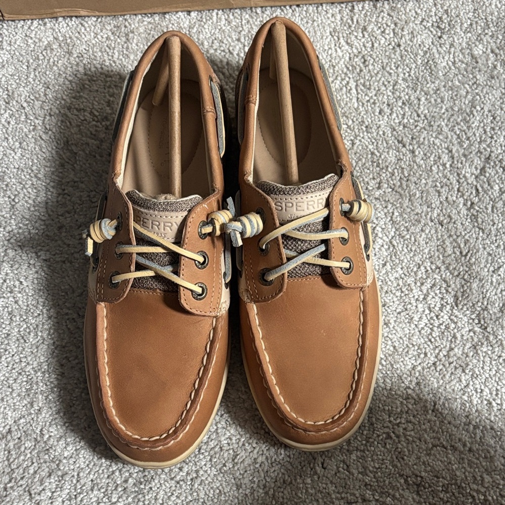 Sperry Women's Two-Tone Tan & Brown Leather Boat Shoes-Brand New- Size 7 - Picture 2 of 4